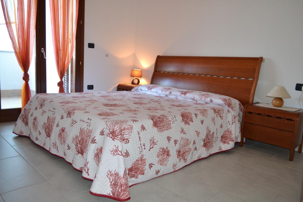 Il Terrazzo Del Sole Apartment อาลเกโร ภายนอก รูปภาพ